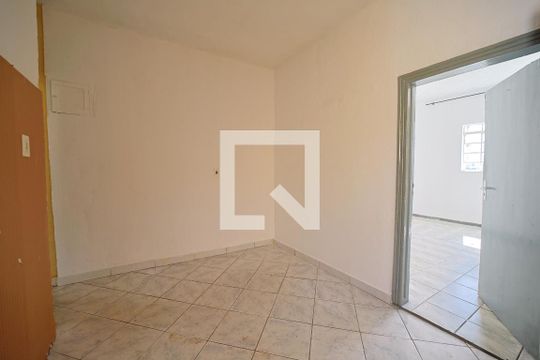 Sala de casa para alugar com 2 quartos, 90m² em Cidade Patriarca, São Paulo