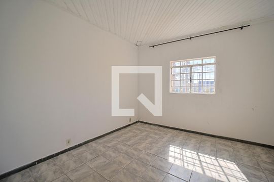 Quarto 1 de casa para alugar com 2 quartos, 90m² em Cidade Patriarca, São Paulo