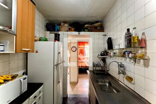 Cozinha de apartamento para alugar com 2 quartos, 45m² em Centro, Rio de Janeiro
