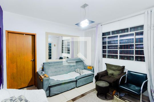 Casa à venda com 6 quartos, 257m² em Jardim Almeida Prado, Guarulhos