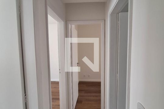 Corredor de apartamento para alugar com 2 quartos, 70m² em Ingá, Niterói