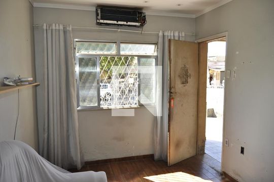 Casa à venda com 2 quartos, 60m² em Tomás Coelho, Rio de Janeiro