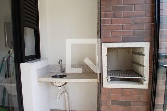 Varanda de apartamento para alugar com 3 quartos, 77m² em Swiss Park, Campinas