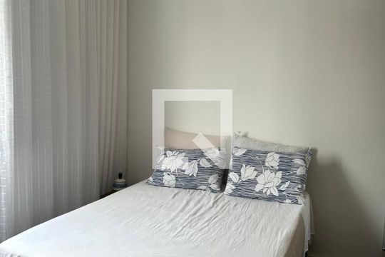 Quarto de apartamento à venda com 2 quartos, 58m² em Helena Maria, Osasco
