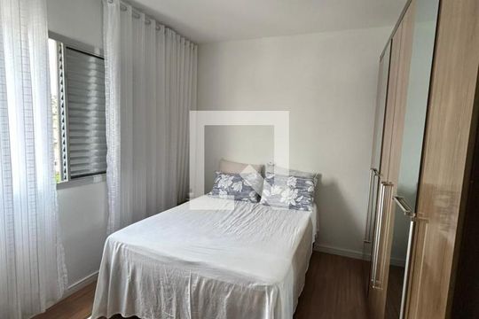 Quarto de apartamento à venda com 2 quartos, 58m² em Helena Maria, Osasco