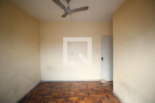 Quarto 1 de apartamento à venda com 2 quartos, 90m² em Passo D’areia, Porto Alegre