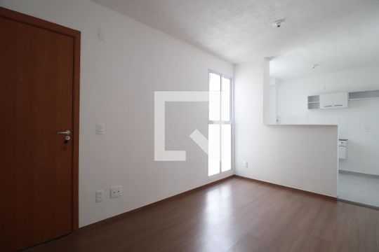 Sala de apartamento para alugar com 2 quartos, 42m² em Jardim Patricia, Uberlândia