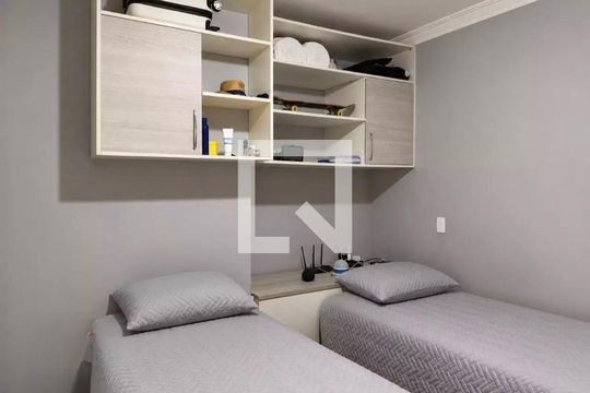 Quarto de casa à venda com 3 quartos, 138m² em Vila Valparaíso, Santo André