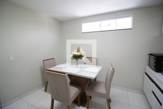 Cozinha de casa de condomínio para alugar com 3 quartos, 160m² em Taquara, Rio de Janeiro