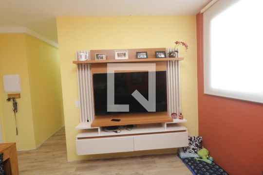 Apartamento para alugar com 2 quartos, 39m² em Santa Maria, Santo André