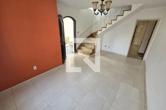 Sala de casa à venda com 2 quartos, 79m² em Vila Primavera, São Paulo