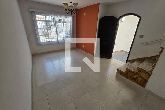 Sala de casa à venda com 2 quartos, 79m² em Vila Primavera, São Paulo