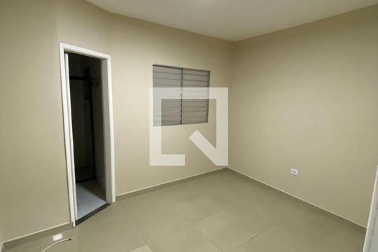 Quarto de casa para alugar com 3 quartos, 110m² em Vila Formosa, São Paulo