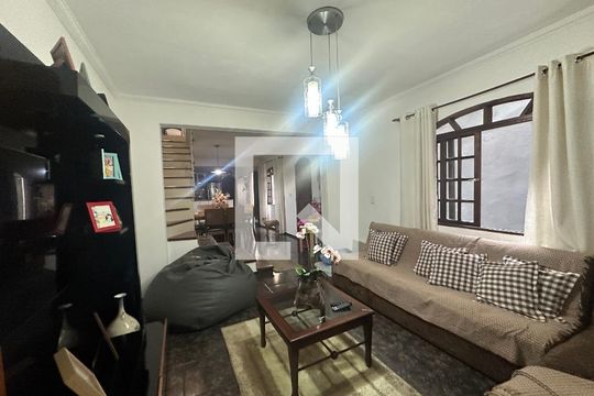 Casa à venda com 3 quartos, 120m² em Jardim Florida, Barueri
