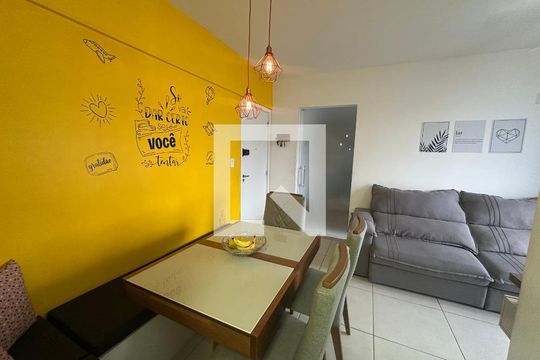 Apartamento para alugar com 2 quartos, 54m² em Vila Cascatinha, São Vicente