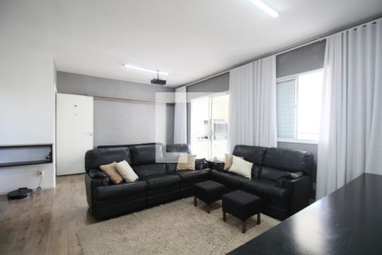 Sala de apartamento para alugar com 2 quartos, 102m² em Jardim Monte Kemel, São Paulo