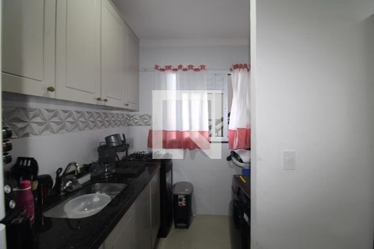 Sala / Cozinha de apartamento para alugar com 1 quarto, 239m² em Vila Isolina Mazzei, São Paulo