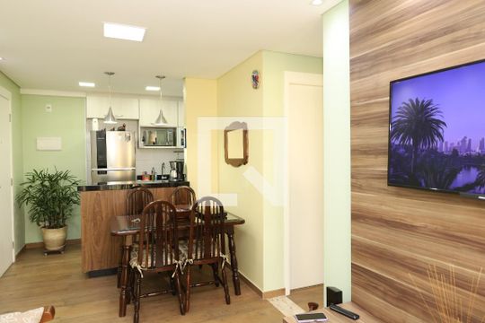Apartamento à venda com 2 quartos, 56m² em Vila Santana, São Paulo
