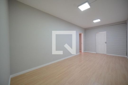 Quarto 2 de casa para alugar com 4 quartos, 126m² em Santa Monica, Florianópolis