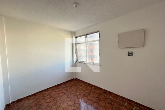 Quarto 1 de apartamento à venda com 2 quartos, 45m² em Inhaúma, Rio de Janeiro