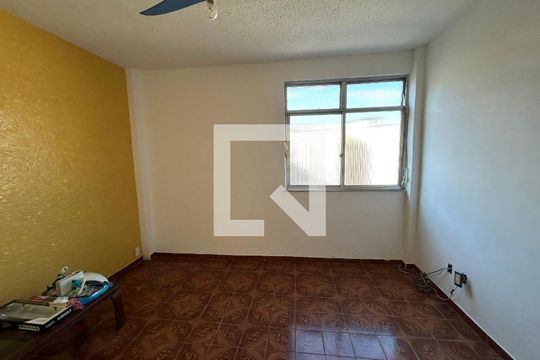 Sala de apartamento à venda com 2 quartos, 45m² em Inhaúma, Rio de Janeiro