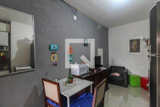 Casa à venda com 4 quartos, 180m² em Jardim Imperador (zona Leste), São Paulo