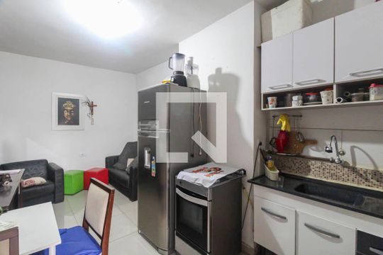 Casa à venda com 4 quartos, 180m² em Jardim Imperador (zona Leste), São Paulo