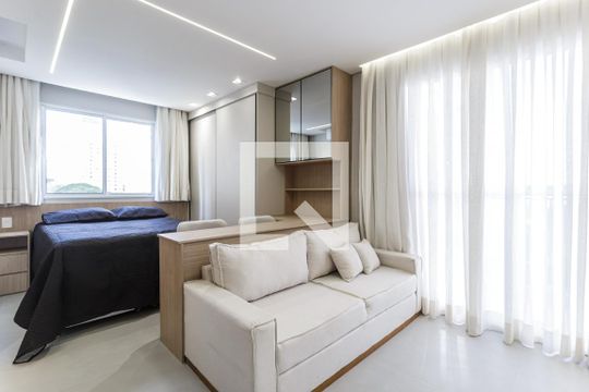 Kitnet/Studio para alugar com 1 quarto, 30m² em Vila Olímpia, São Paulo