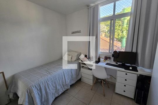 Quarto de casa de condomínio à venda com 3 quartos, 170m² em Itaipu, Niterói