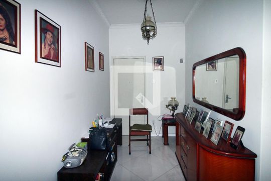 Sala de apartamento para alugar com 2 quartos, 72m² em Vicente de Carvalho, Rio de Janeiro