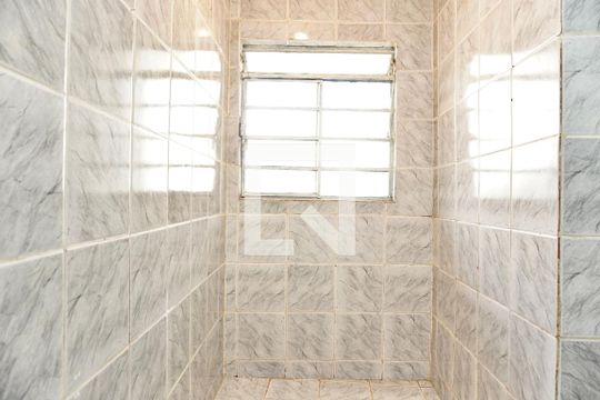 Cozinha  de kitnet/studio para alugar com 1 quarto, 50m² em Sagrada Família, Belo Horizonte