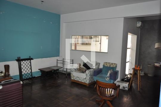 Casa à venda com 3 quartos, 200m² em Piedade, Rio de Janeiro