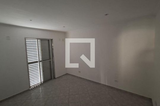 Quarto de apartamento para alugar com 2 quartos, 53m² em Jardim Aracare, Itaquaquecetuba
