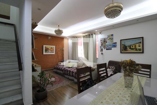 Sala de casa de condomínio à venda com 4 quartos, 210m² em Freguesia (jacarepaguá), Rio de Janeiro