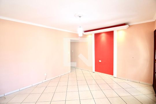 Sala de casa para alugar com 3 quartos, 350m² em Conjunto Residencial José Bonifácio, São Paulo