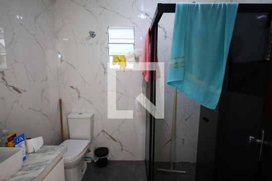 Banheiro 1 de casa à venda com 3 quartos, 550m² em Bela Vista, Osasco