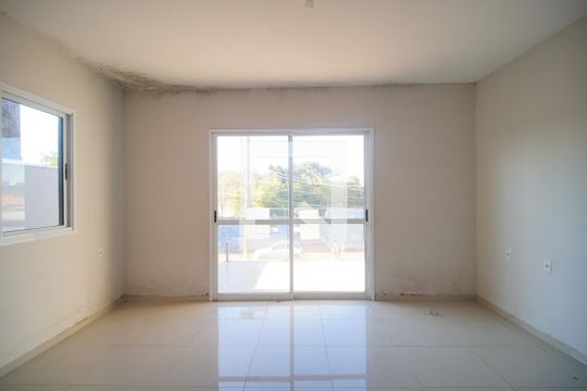 Casa para alugar com 3 quartos, 180m² em Morro do Espelho, São Leopoldo