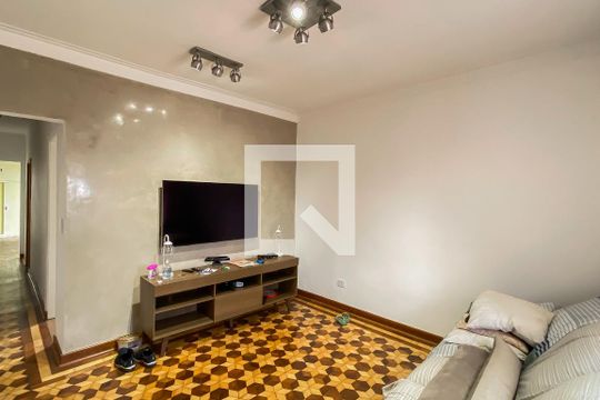 Casa para alugar com 3 quartos, 208m² em Vila Buenos Aires, São Paulo