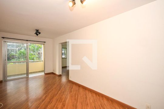 Sala de apartamento para alugar com 2 quartos, 64m² em Vila Progredior, São Paulo