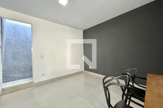 Kitnet/Studio para alugar com 1 quarto, 22m² em Jabaquara, São Paulo