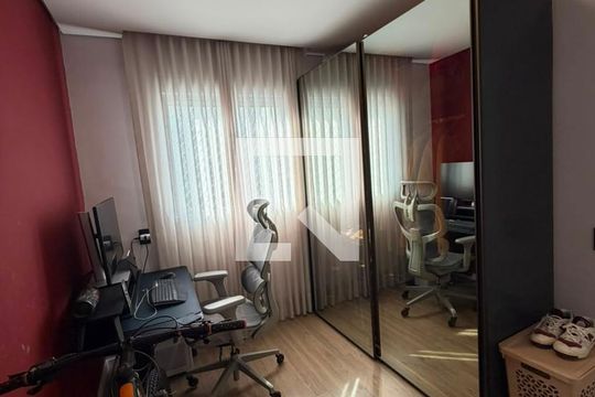 Quarto de apartamento à venda com 2 quartos, 54m² em Vila Rio Branco, Jundiaí