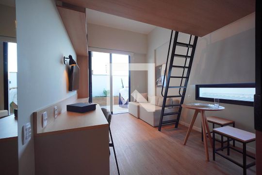 Apartamento para alugar com 1 quarto, 30m² em Trindade, Florianópolis