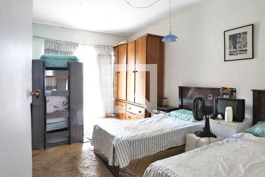 Quarto de apartamento para alugar com 4 quartos, 131m² em Santo Amaro, São Paulo