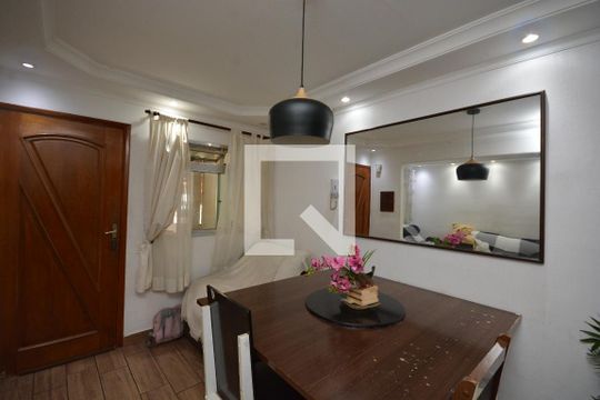 Casa à venda com 4 quartos, 50m² em Jardim Ubirajara, São Paulo