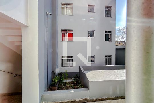 Apartamento para alugar com 2 quartos, 56m² em Vila Silvia, São Paulo