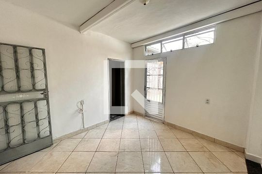 Casa para alugar com 2 quartos, 48m² em Nacional, Contagem