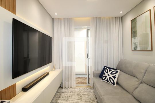Apartamento à venda com 2 quartos, 50m² em Vila Taquari, São Paulo