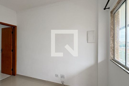 Apartamento para alugar com 1 quarto, 50m² em Jardim Mangalot, São Paulo