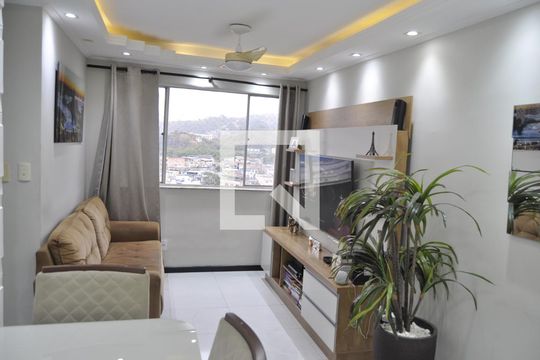 Apartamento para alugar com 2 quartos, 55m² em Tomás Coelho, Rio de Janeiro