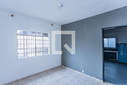 Casa para alugar com 2 quartos, 80m² em Jardim Libano, São Paulo
